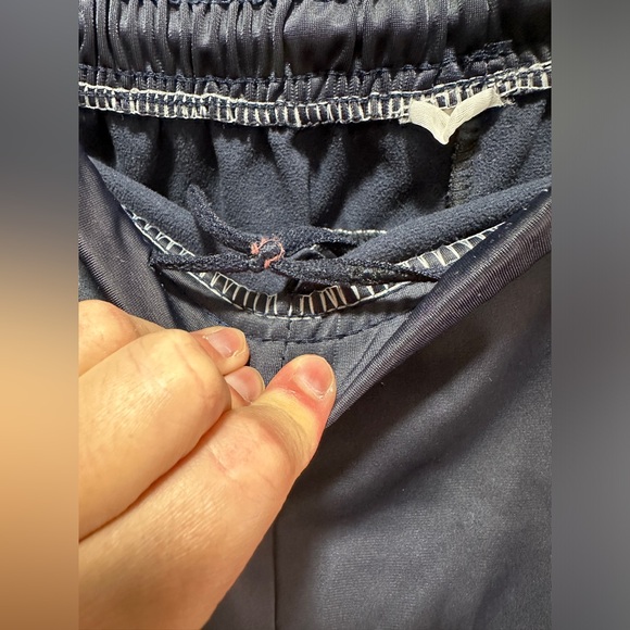 Men’s Nike Workout Shorts - Picture 4 of 5